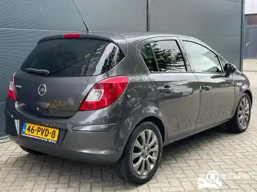 Opel Corsa 1.4 Twinport 2011