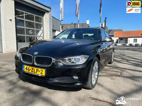 BMW 320i EfficientDynamics Edition 2013