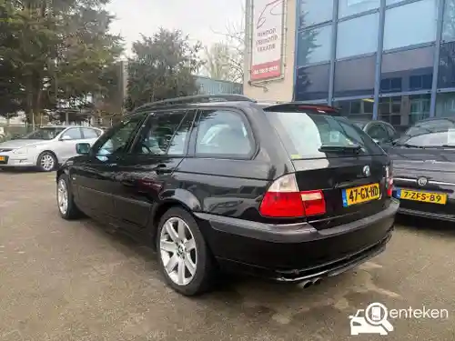 BMW 330xi Touring 2001