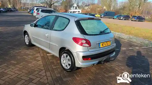 Peugeot 206 75 2010