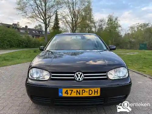 VW Golf 1.6 2004