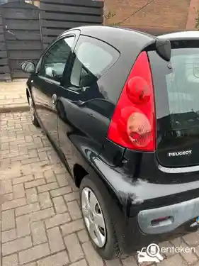 Peugeot 107 1.0 70 2011