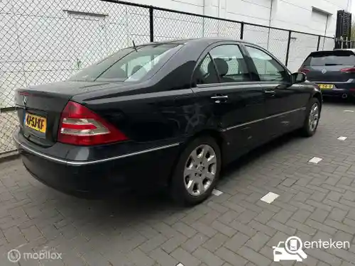 Mercedes-Benz C 180 2006