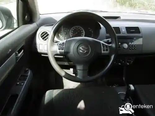Suzuki Swift 1300 2006