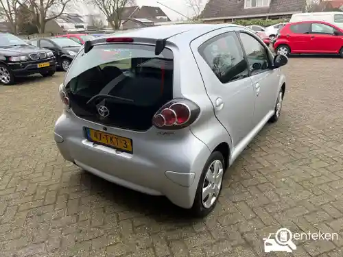 Toyota Aygo 1.0 2012