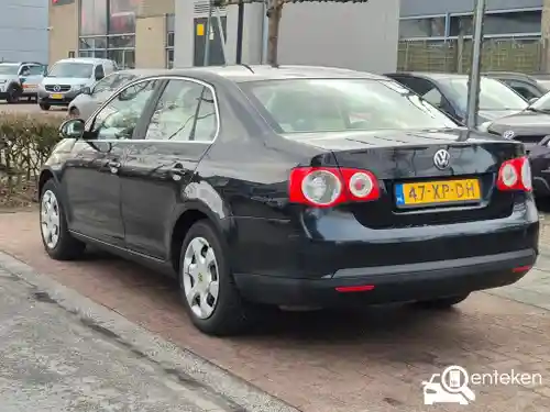 VW Jetta 1.6 FSI 2007