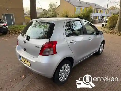 Toyota Yaris 1.3 2008