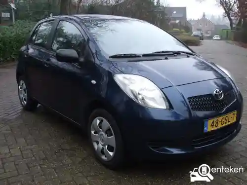 Toyota Yaris 1.3 2008
