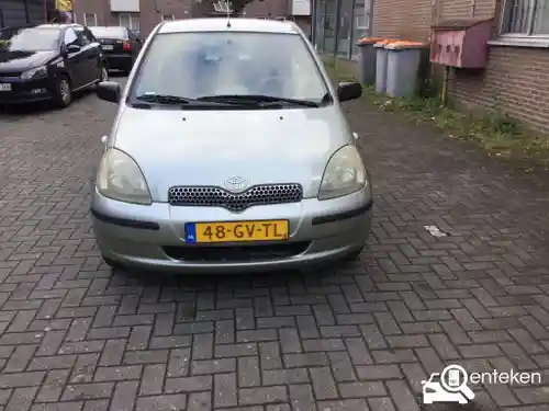 Toyota Yaris 1.3 2001