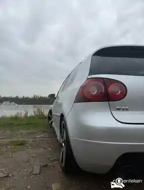 VW Golf GTI 2009