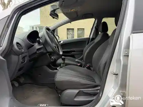 Opel Corsa 1.4 Twinport 2010