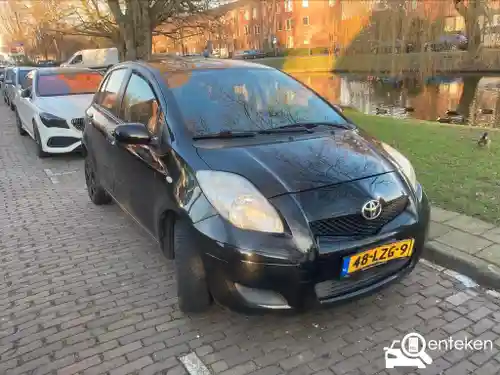Toyota Yaris 1.0 2010