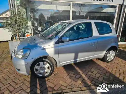 Toyota Yaris 1.3 2004