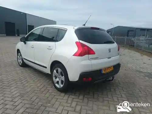 Peugeot 3008 155 THP 2011