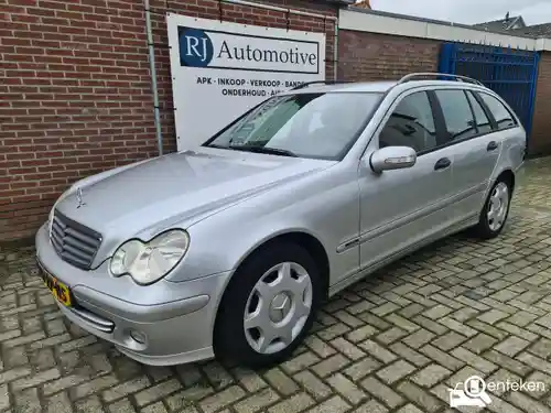 Mercedes-Benz C 180 T-model 2005