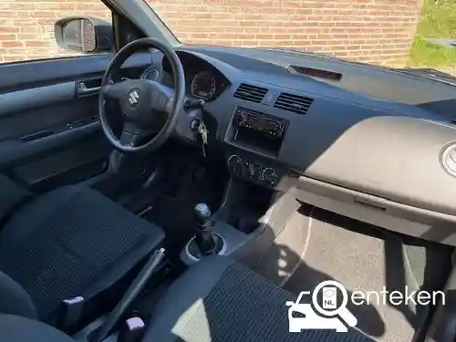 Suzuki Swift 1300 2006