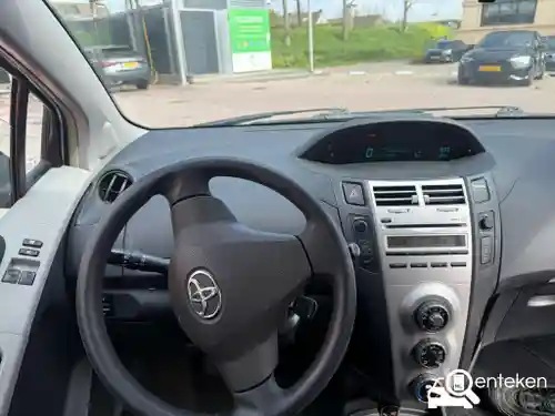 Toyota Yaris 1.3 2006