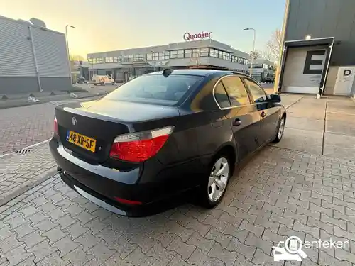 BMW 520i 2004