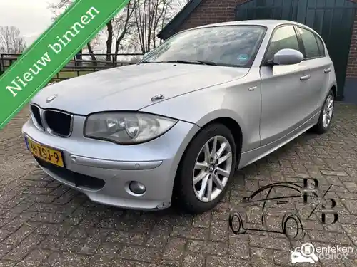 BMW 118i 2006
