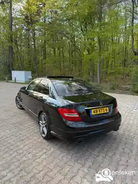Mercedes-Benz C 350 BlueEFFICIENCY 2011
