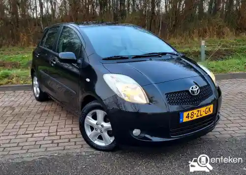 Toyota Yaris 1.3 2008
