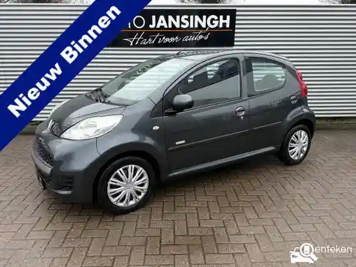 Peugeot 107 1.0 70 2010