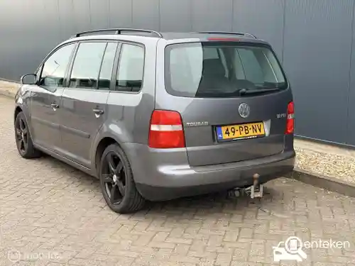 VW Touran 1.6 FSI 2004