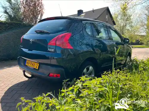 Peugeot 3008 120 VTi 2011