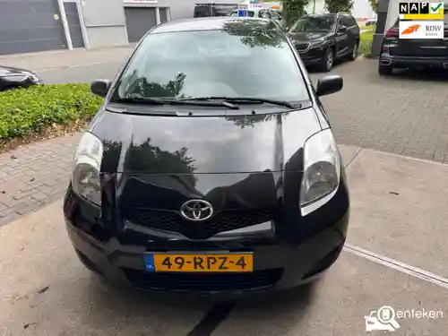 Toyota Yaris 1.33 2011