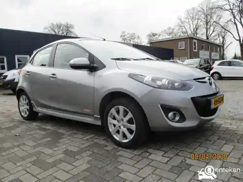 Mazda 2 1.3 2011