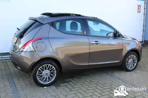 Lancia Ypsilon 0.9 TwinAir Turbo 8v p 2012