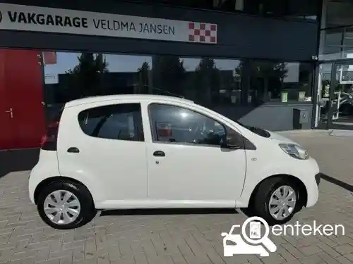 Peugeot 107 1.0 68 2012