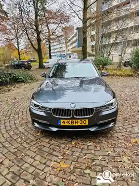 BMW 320i Touring 2013