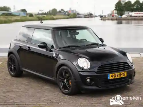 MINI  One malist 2013