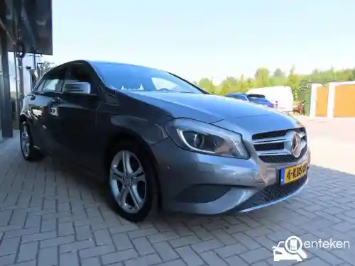 Mercedes-Benz A 180 2013