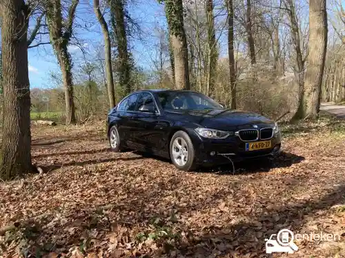 BMW 320i EfficientDynamics Edition 2013