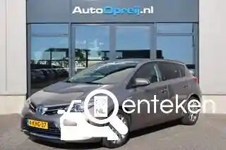 Toyota Auris 1.8 Hybrid 2013