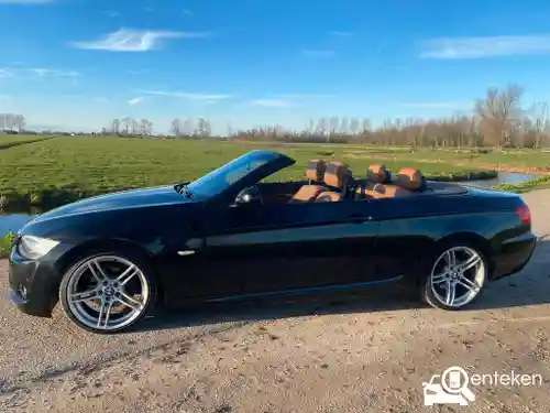 BMW 320i Cabrio 2013