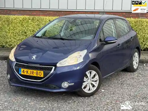 Peugeot 208 1.2 PureTech 82 2013