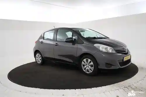 Toyota Yaris 1.0 2011