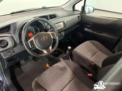 Toyota Yaris 1.33 2013