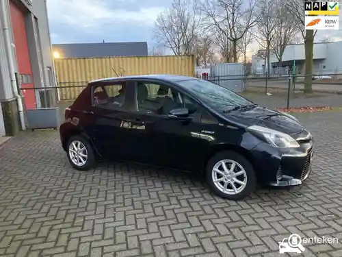Toyota Yaris 1.5 Hybrid 2013