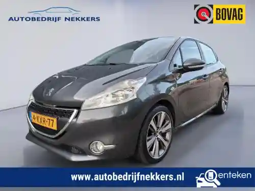 Peugeot 208 1.2 PureTech 82 2013