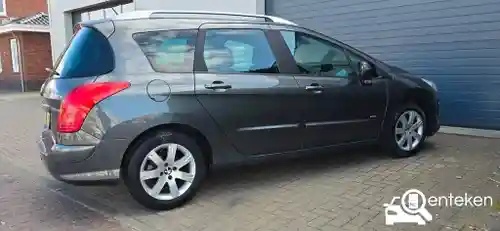 Peugeot 308 SW 120 VTi 2013