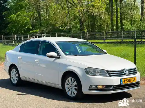 VW Passat 1.6 TDI BlueMotion 2014