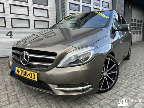Mercedes-Benz B 200 2014