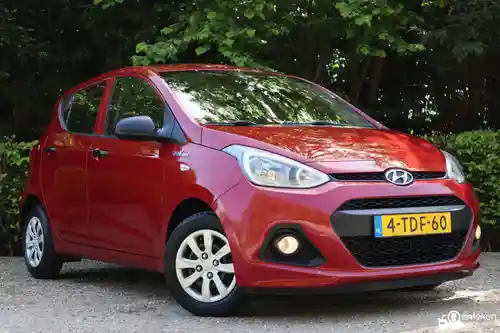Hyundai i10 1.0 blue 2014