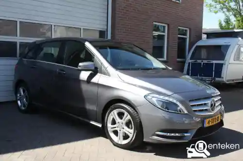 Mercedes-Benz B 180 2014