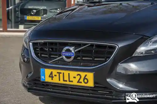 Volvo V40 T3 2014