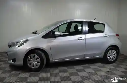 Toyota Yaris 1.0 2014